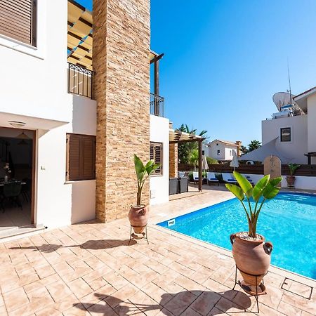 Villa Iris By Ezoria Villas Ayia Napa Luaran gambar
