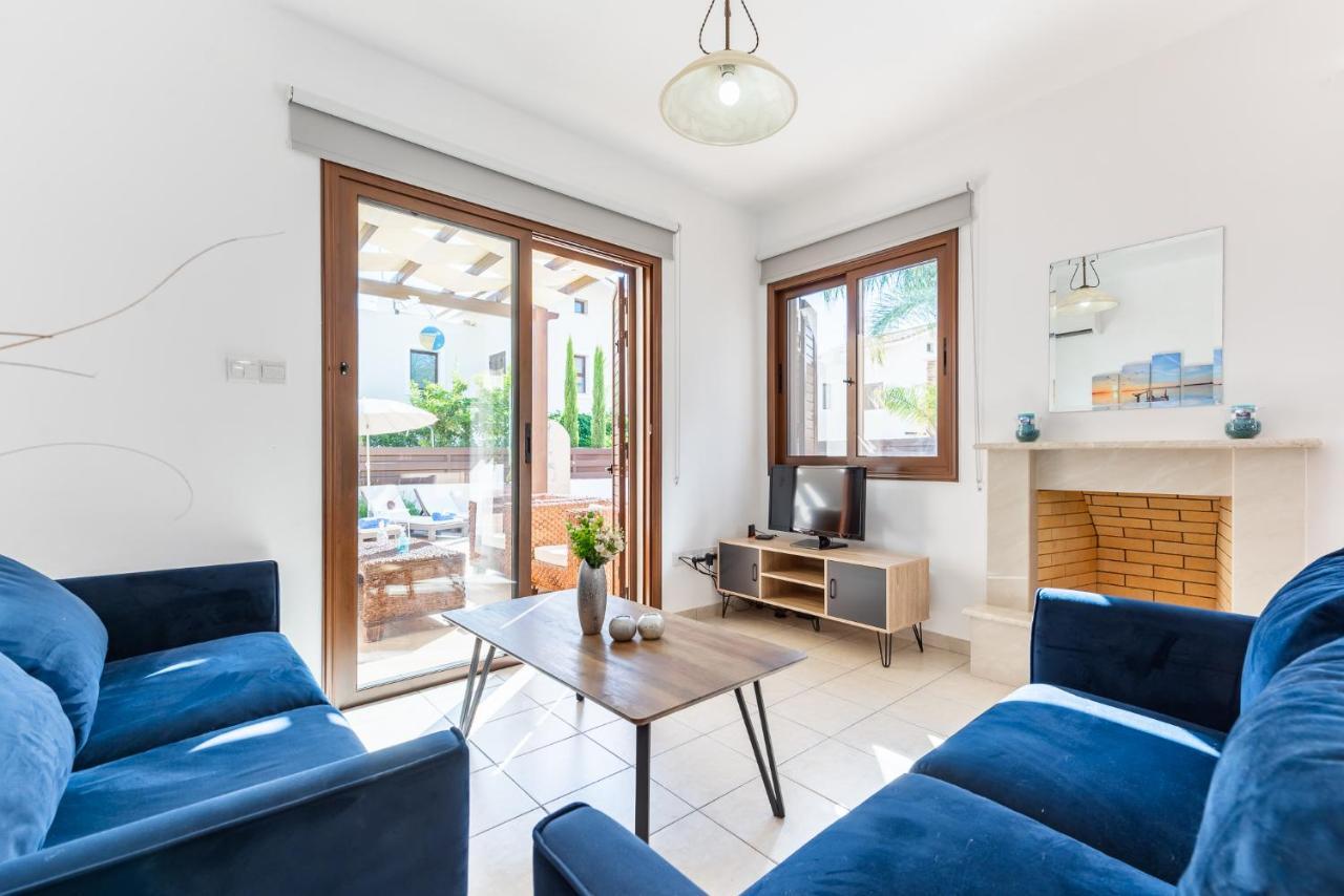 Villa Iris By Ezoria Villas Ayia Napa Luaran gambar